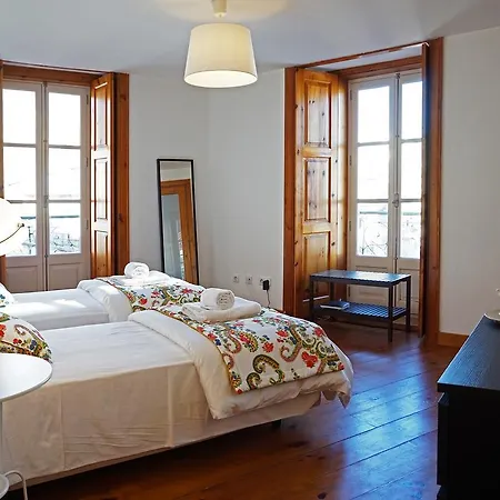 Apartment Alecrim 15 By Patio 25 Lisbon